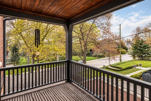 5 Undercliffe Avenue, Hamilton, ON 