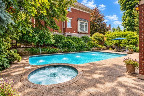 5 Undercliffe Avenue, Hamilton, ON 