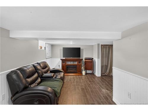 54 Arran St, Campbellton, NB 