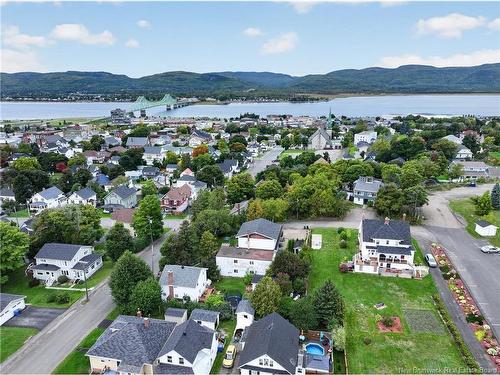 54 Arran St, Campbellton, NB 