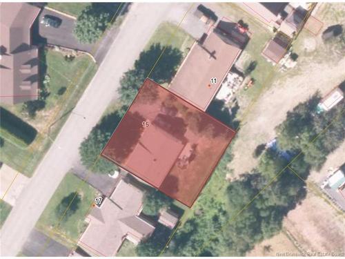 15 Victor St, Saint-Basile, NB 