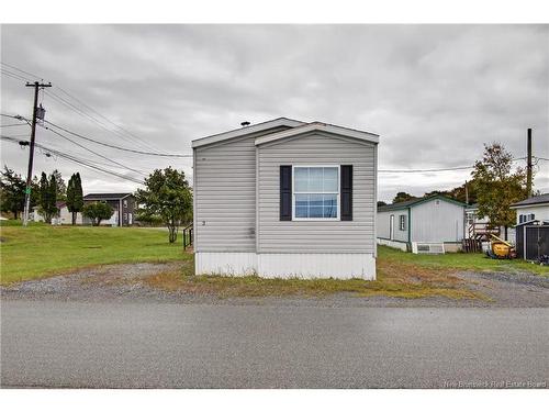 3 Daisy St, Saint John, NB 