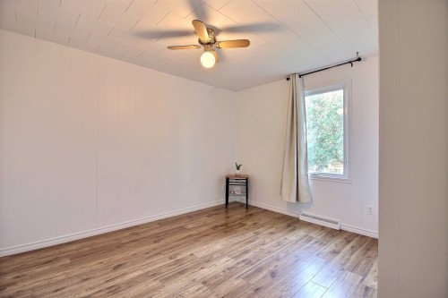 Chambre à coucher - 8 Rue Lanthier, Saint-André-Avellin, QC 