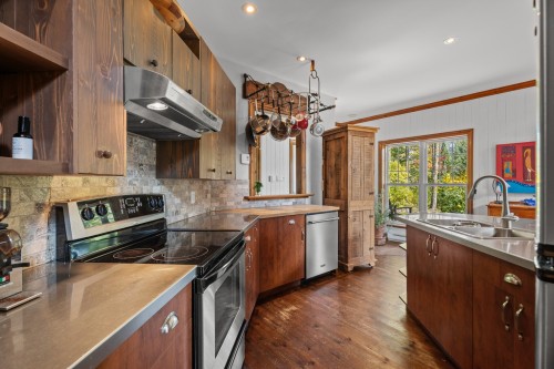 Cuisine - 3000 Ch. Beaulne, Val-Morin, QC 