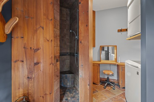 Salle de bains - 3000 Ch. Beaulne, Val-Morin, QC 