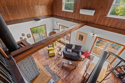 Mezzanine - 3000 Ch. Beaulne, Val-Morin, QC 