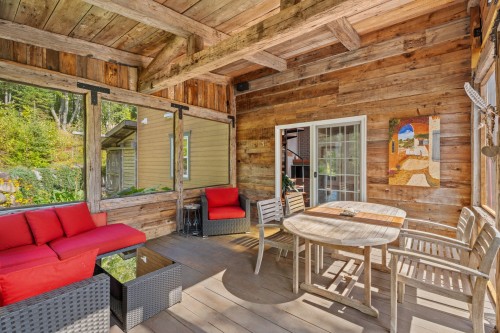 Véranda - 3000 Ch. Beaulne, Val-Morin, QC 