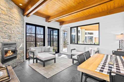 Solarium/Verrière - 2551Z Ch. De L'Étang, Sainte-Adèle, QC 