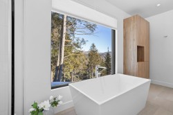 Salle de bains attenante à la CCP - 