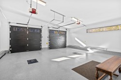 Garage - 