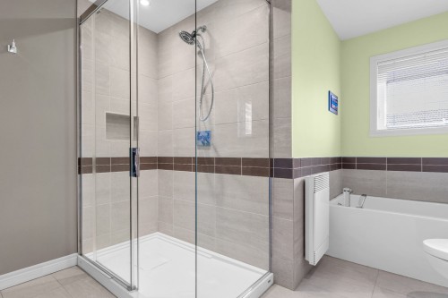 Salle de bains - 5735 Rue Hector-Desloges, Montréal (Rosemont/La Petite-Patrie), QC 