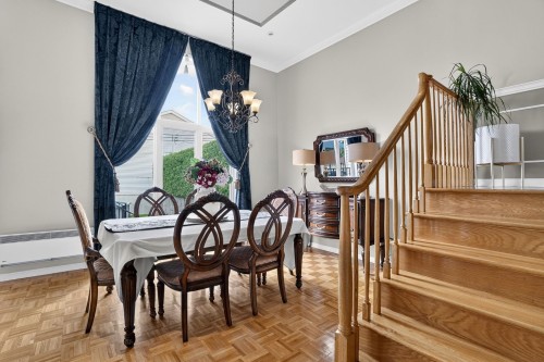 Dining Room - 586 Rue Sauvalle, Laval (Sainte-Dorothée), QC 