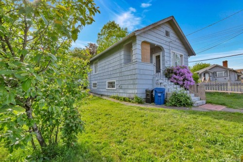 315 Holly Ave, Nanaimo, BC 