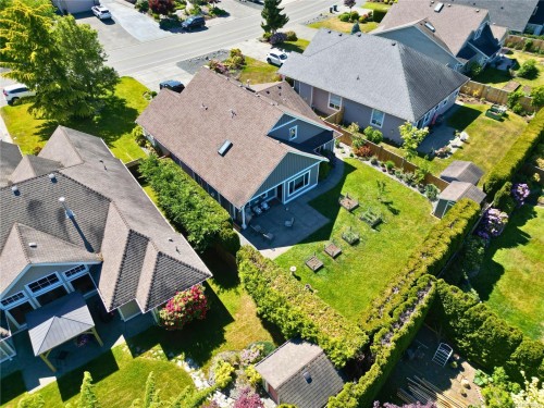 1153 Roberton Blvd, Parksville, BC 