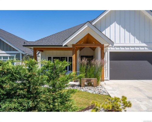427 Cottage Dr, Qualicum Beach, BC 