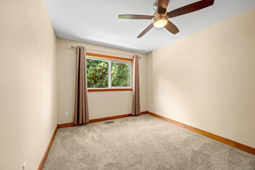 3742 James Cres, Black Creek, BC 