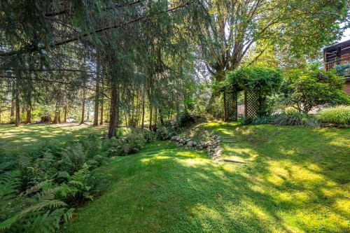 3742 James Cres, Black Creek, BC 