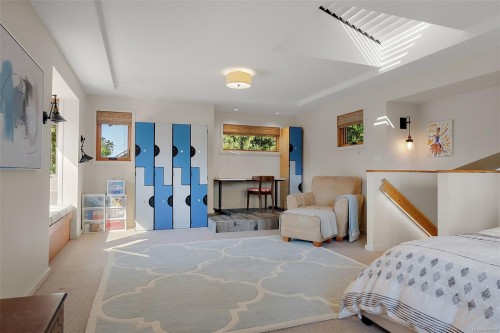 1680 Ash Rd, Saanich, BC 
