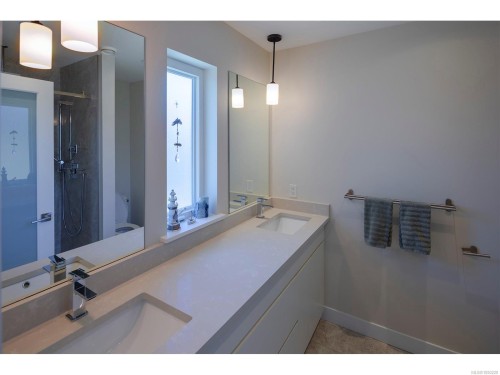 2835 Turnstyle Cres, Langford, BC 