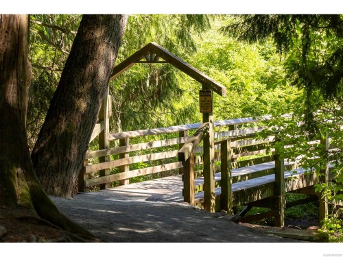 2835 Turnstyle Cres, Langford, BC 