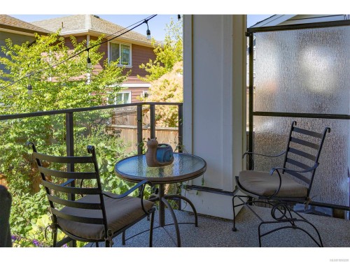 2835 Turnstyle Cres, Langford, BC 