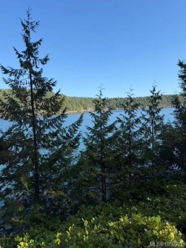 621 Bell Bay Rd, Mayne Island, BC 