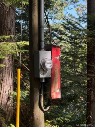 621 Bell Bay Rd, Mayne Island, BC 