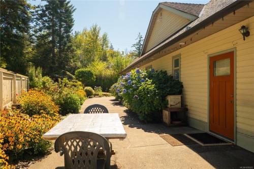 6023 Sterling Dr, Duncan, BC 