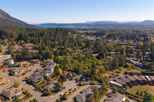 6023 Sterling Dr, Duncan, BC 