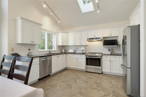 836 Glengarry Cres, Nanaimo, BC 
