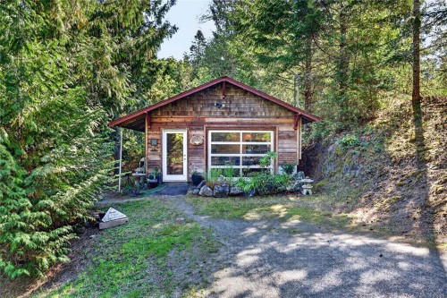 138 Bullock Creek Rd, Salt Spring, BC 
