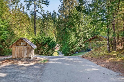 138 Bullock Creek Rd, Salt Spring, BC 