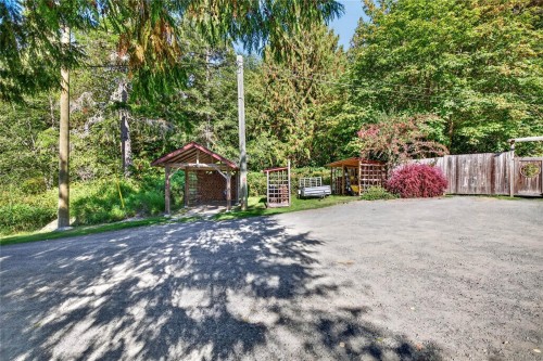 138 Bullock Creek Rd, Salt Spring, BC 
