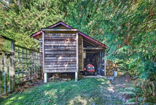 138 Bullock Creek Rd, Salt Spring, BC 