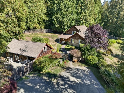 138 Bullock Creek Rd, Salt Spring, BC 