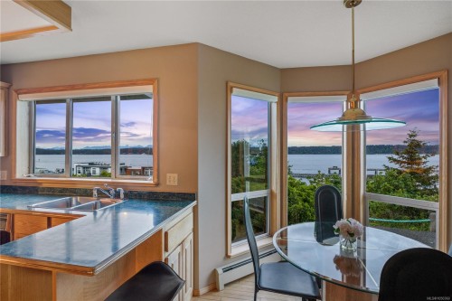 725 Thulin St, Campbell River, BC 