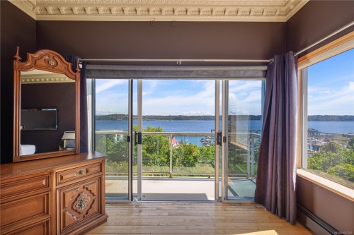 725 Thulin St, Campbell River, BC 