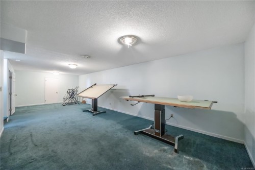 725 Thulin St, Campbell River, BC 