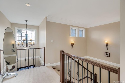 #110-1177 Deerview Pl, Langford, BC 