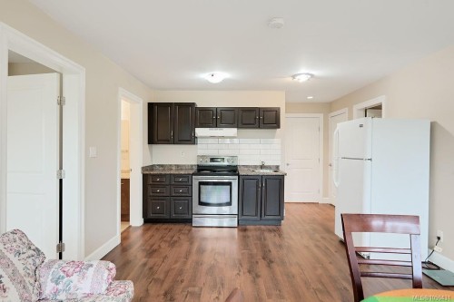 #110-1177 Deerview Pl, Langford, BC 