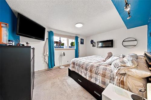 286 Armstrong Ave, Winnipeg, MB 