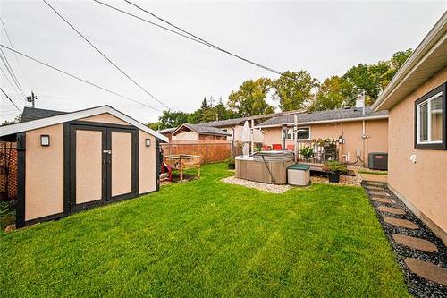 286 Armstrong Ave, Winnipeg, MB 