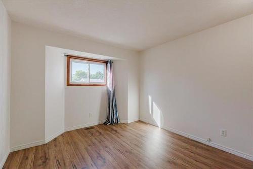 70 Millbrook Lane, Winnipeg, MB 