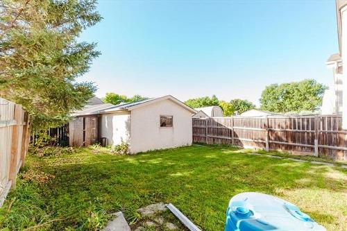 70 Millbrook Lane, Winnipeg, MB 