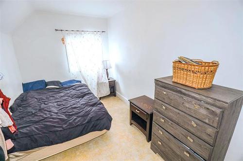 953 William Ave, Winnipeg, MB 