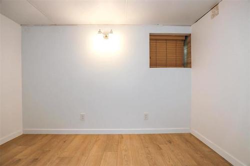 953 William Ave, Winnipeg, MB 