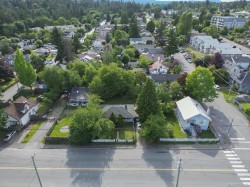 307 Holly Ave Nanaimo, BC V9S 3M3