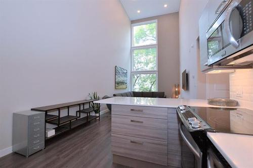 303-400 Wardlaw Ave, Winnipeg, MB 