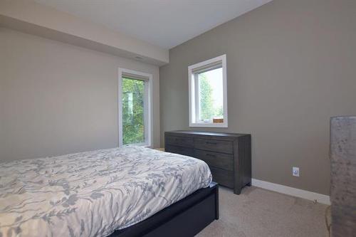 303-400 Wardlaw Ave, Winnipeg, MB 