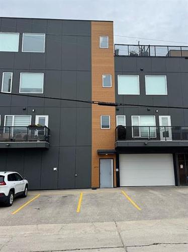 303-400 Wardlaw Ave, Winnipeg, MB 